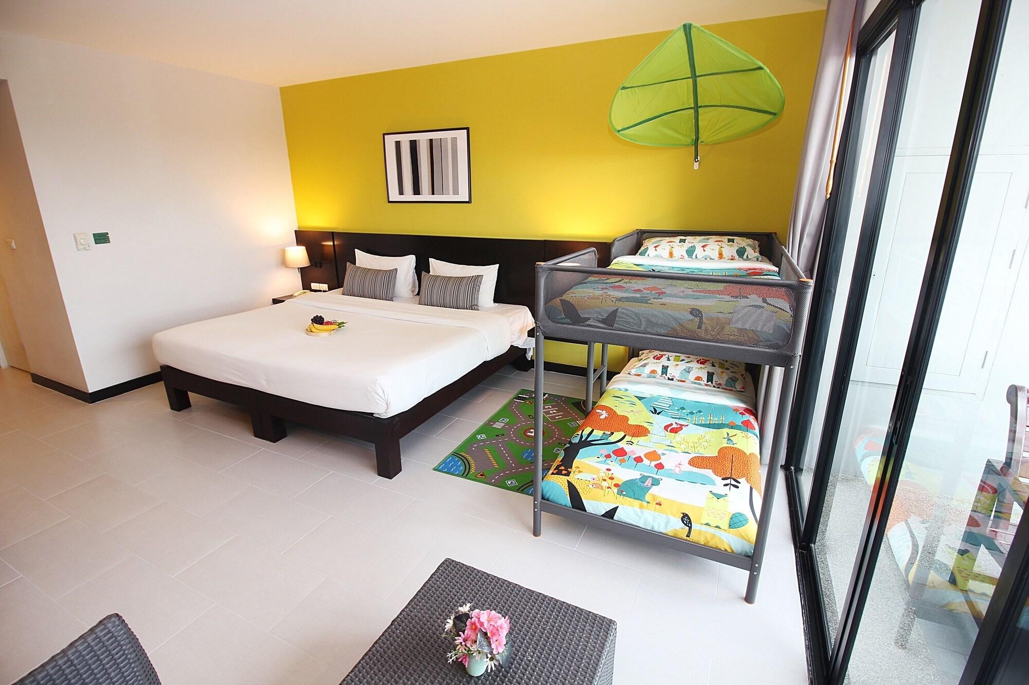Simplitel Hotel Karon Ngoại thất bức ảnh