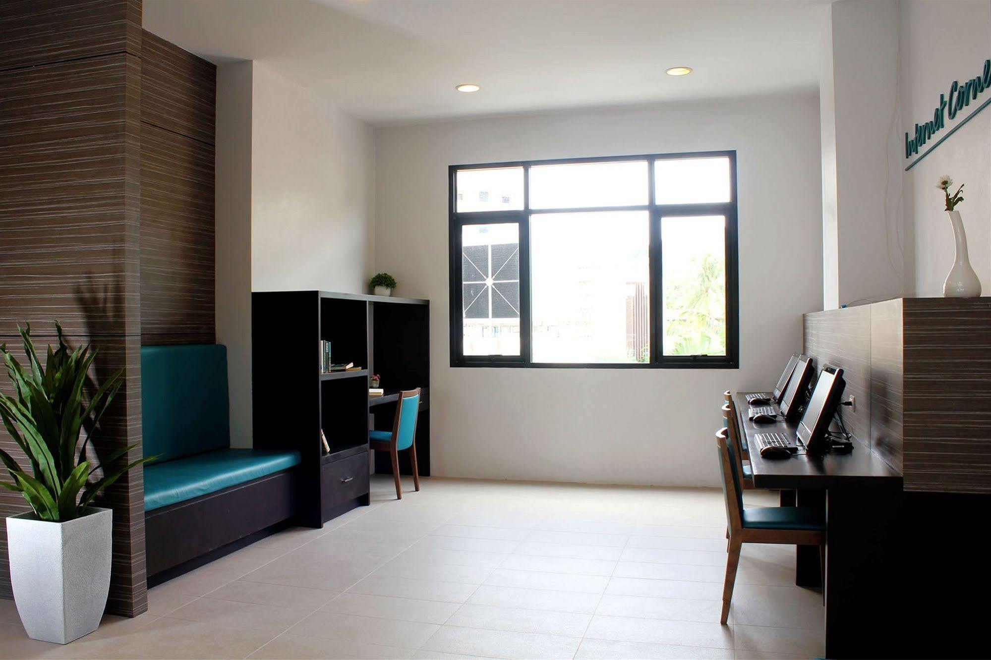 Simplitel Hotel Karon Ngoại thất bức ảnh