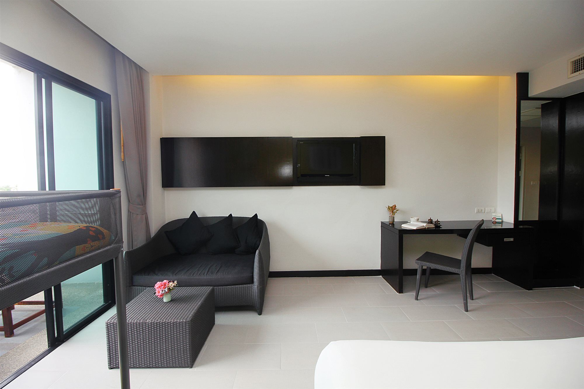 Simplitel Hotel Karon Ngoại thất bức ảnh
